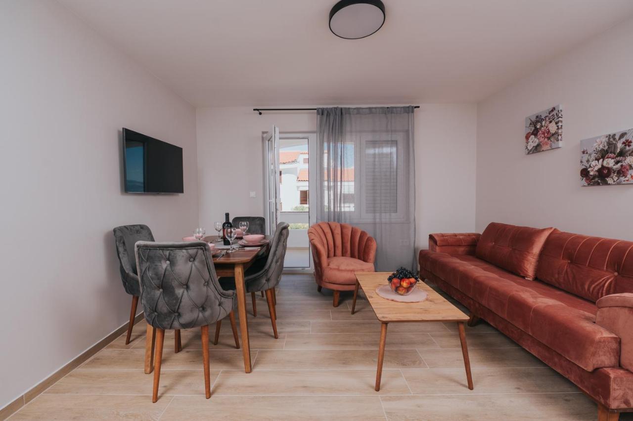 Virgine Maria Appartement